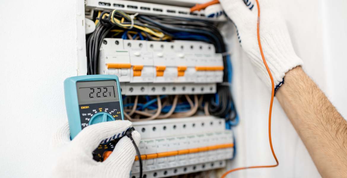 Elektrik Tesisatları ve Pano Montörlüğü Eğitimi Logo